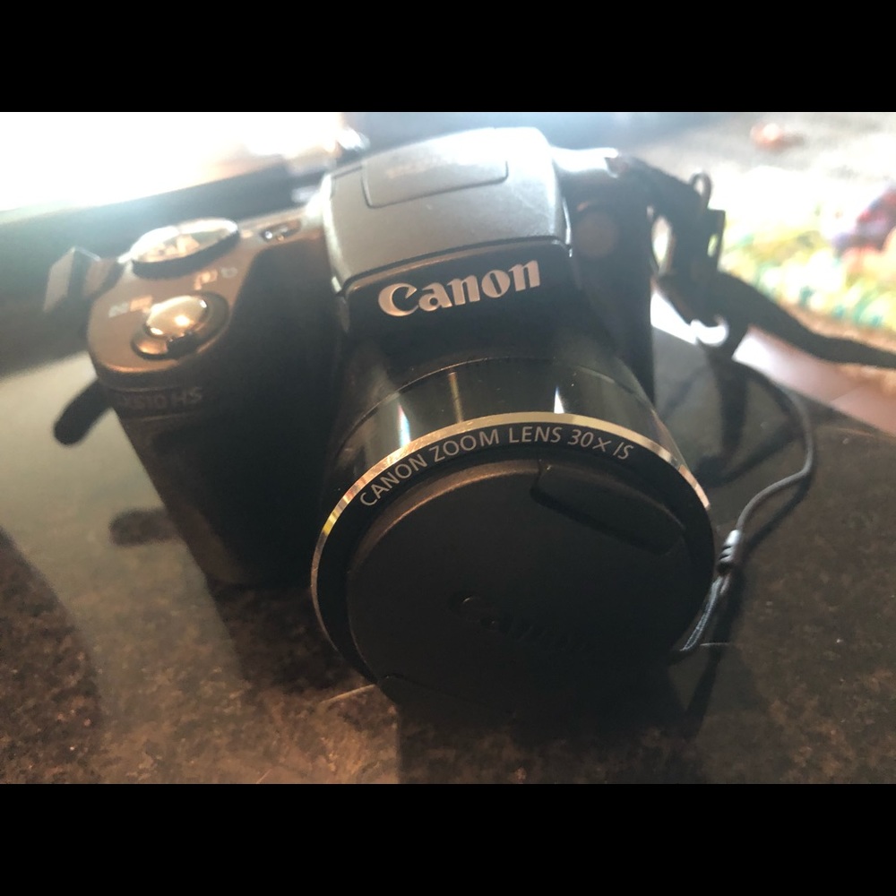 Cannon camera - Picture 4 of 5